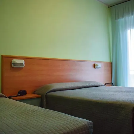 Hotel Martinez-2